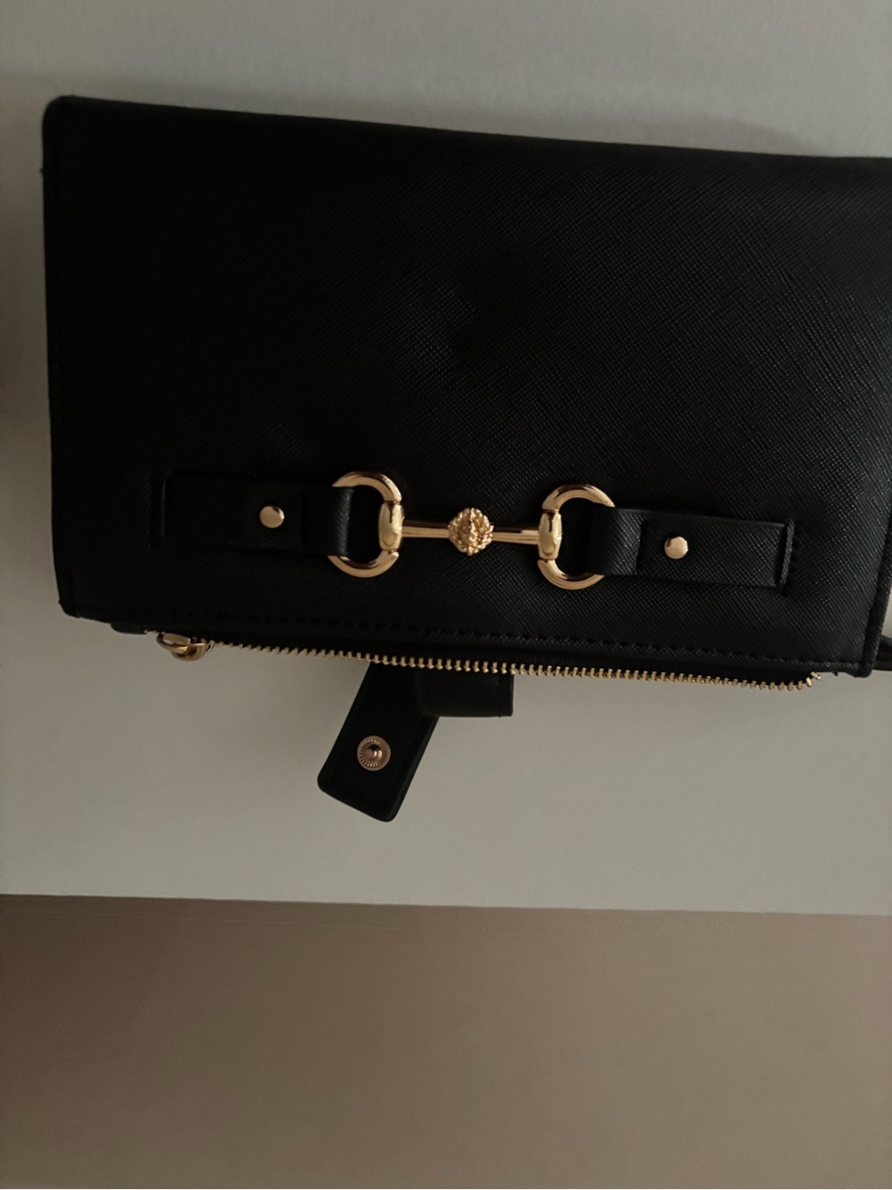 Black Women's Chain Accent Crossbody Bag